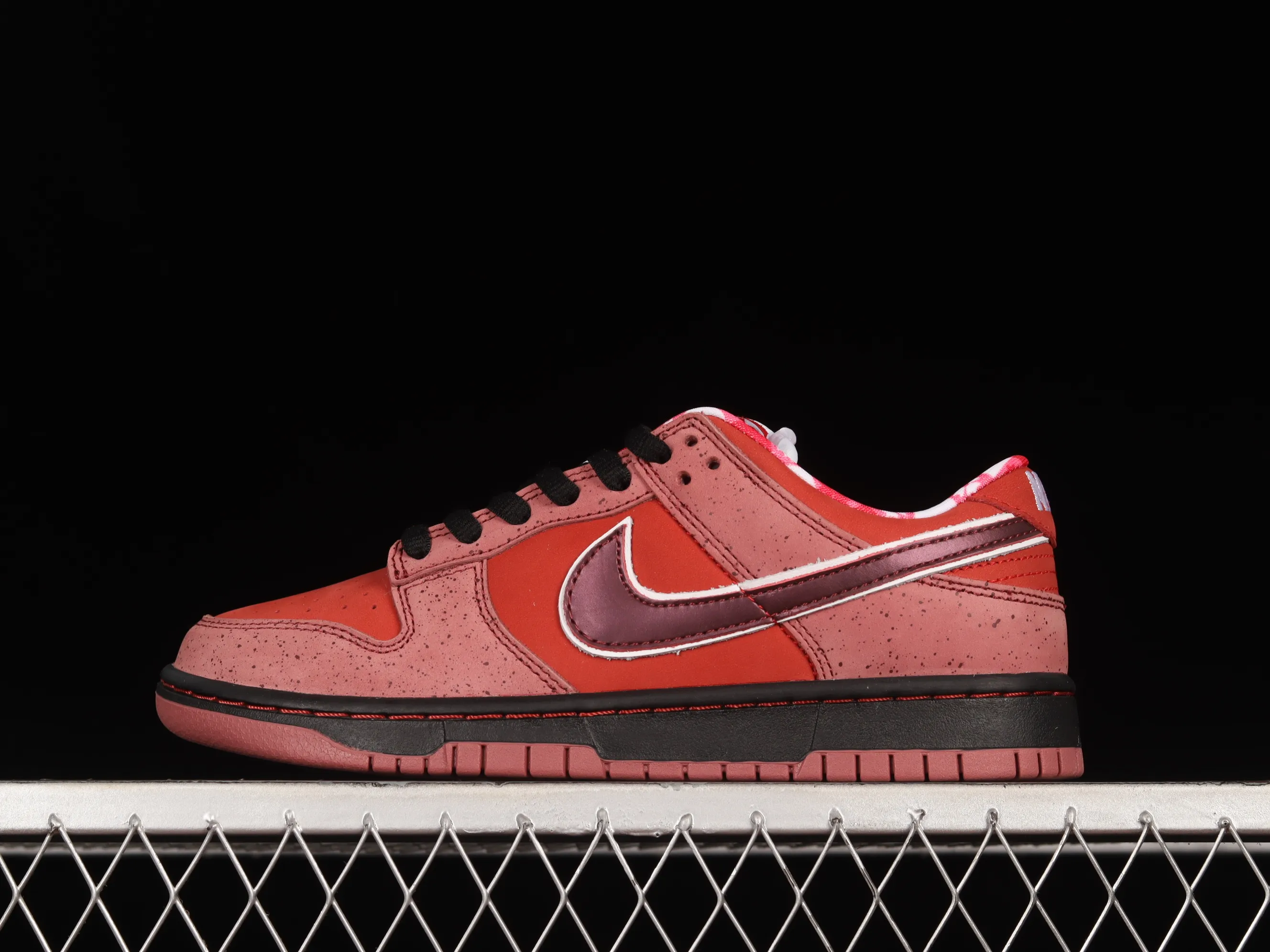 All Categories Nk SB Dunk Series Nk SB Dunk Low Low-top sneakers Pure original version Concepts x Nk SB Dunk Low "Red Lobster" Red Lobster SB low-top sports and leisure sneakers 313170-661